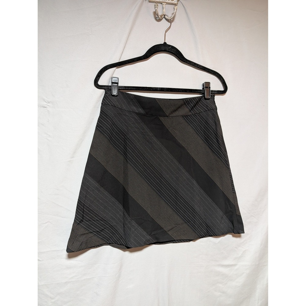 Old Navy Vintage Stretch Black Pinstripe A-Line Skirt Minimalist Women's 4